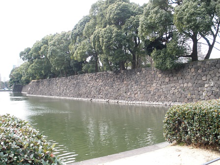 日比谷濠に接する石垣