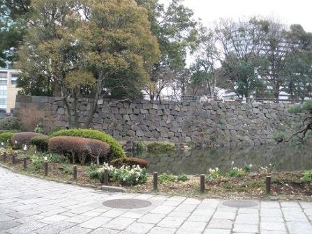 今に残る日比谷門の石垣の一部３