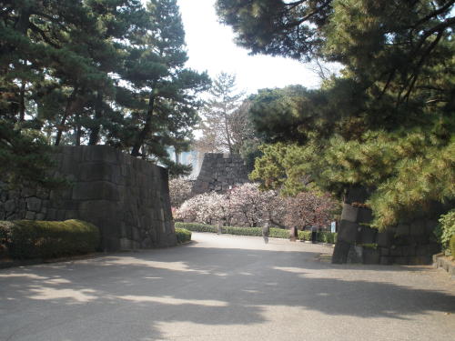 枡形内から見た渡櫓門跡２