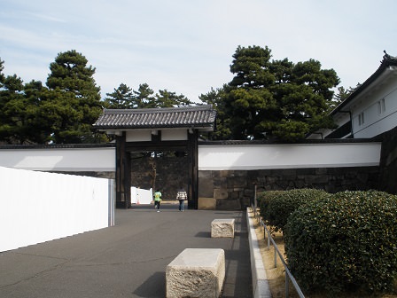 門前から見た桜田門の高麗門