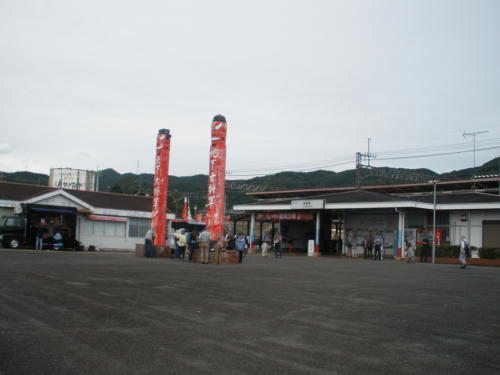 The nearest station, Koma Station on the Seibu Line